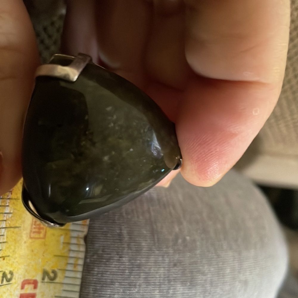 Big Bold Beautiful Labradorite Triangular Stone C… - image 6